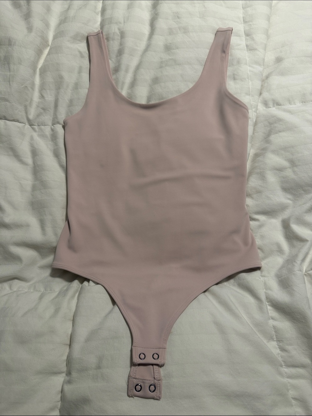 Express - Women's Sleeveless Bodycon Bodysuit in Dusty Pink - Medium